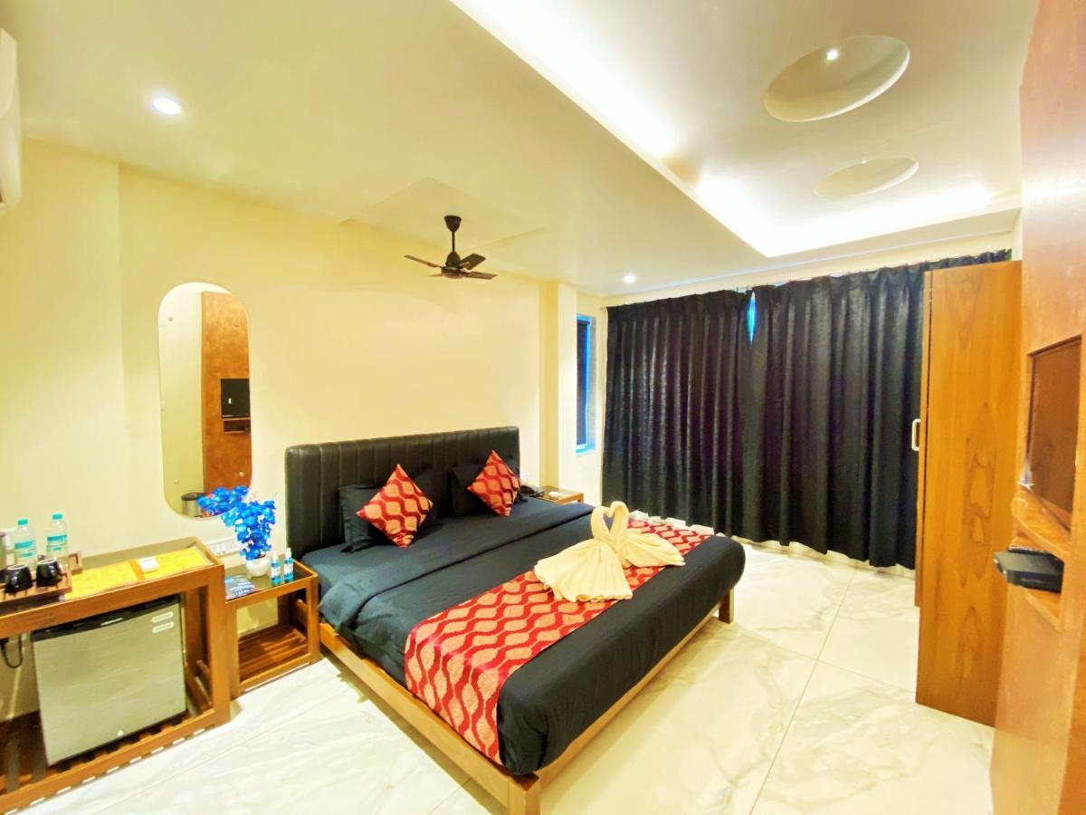 Wotel Calangute Goa Exterior foto